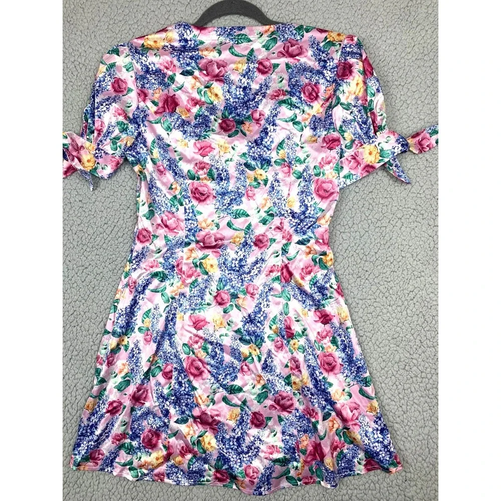 Sugar Thrillz by Dolls Kill Pink Floral Tie Sleeve V-Neck Fit & Flare Dress Size - Picture 4 of 7